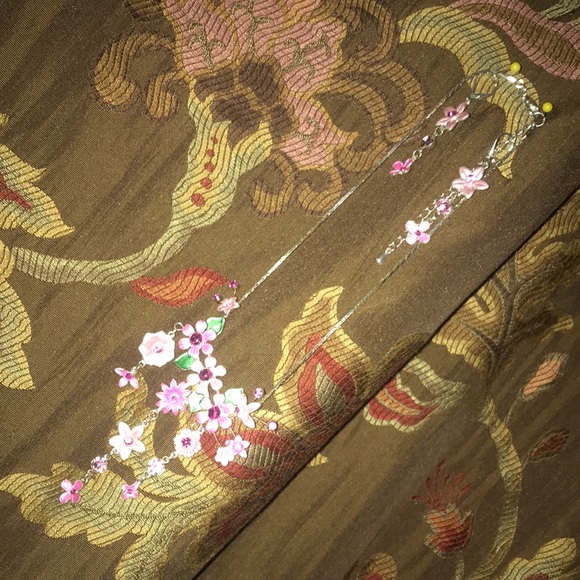 Pink Flowers Rhinestone Drop Layered Set NWOT - Picture 7 of 17